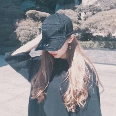 女生头像好看侧脸头像图片