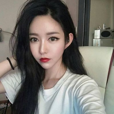 女生头像好看侧脸头像图片