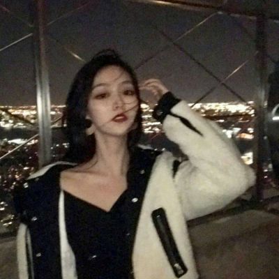 女生图片短发霸气头像图片