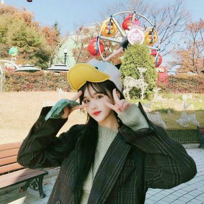 女生图片短发霸气头像图片