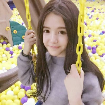 qq头像女生背影霸气图片