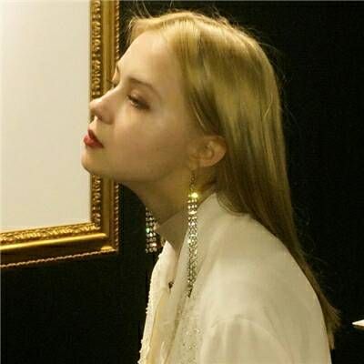 qq头像霸气女生头像图片