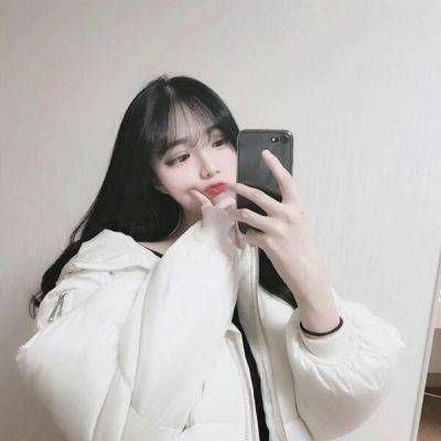 手绘唯美女生头像可爱图片