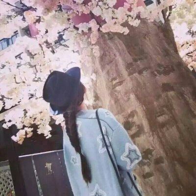 女生头像森系手绘简约图片