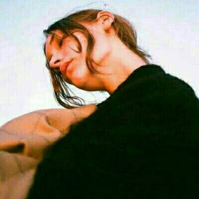 黑色系露骨qq女生头像图片