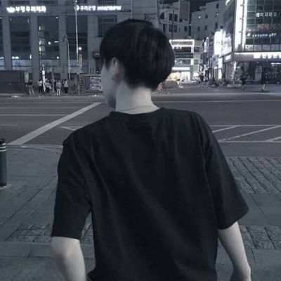 微信扣扣图片非主流伤感头像男生图片