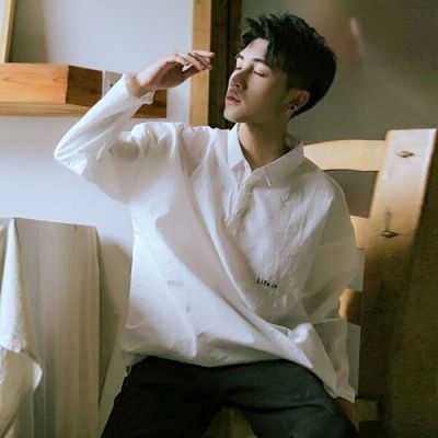 阳光帅气动漫吸烟的酷酷头像男生头像男生头像图片