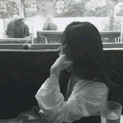 qq头像女生唯美侧颜图片