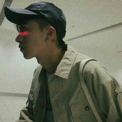 2018意境头像伤感男生换黑色头像是什么意思图片