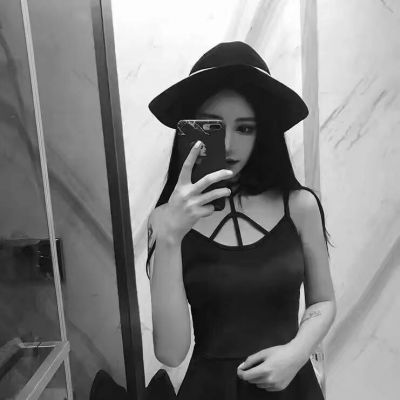 韩版短发女生头像高冷图片