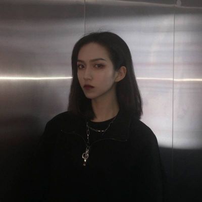 动画头像女生可爱唯美图片