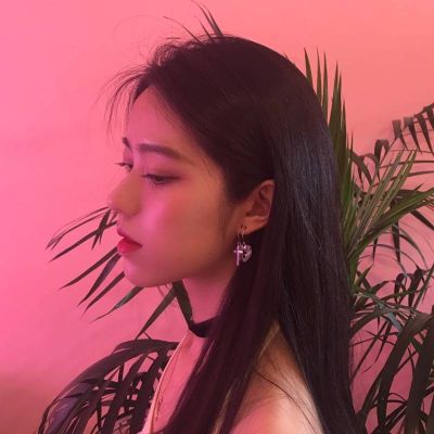 动画头像女生可爱唯美图片