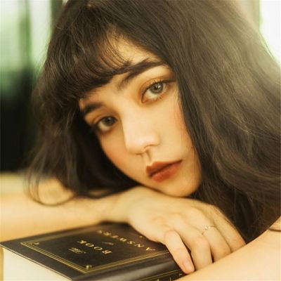 qq头像背影女生清新图片