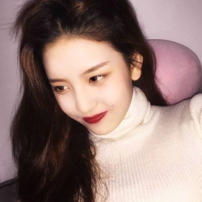 qq头像背影女生清新图片