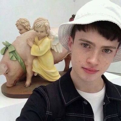 2018最新qq个性头像成熟系男生头像动漫图片
