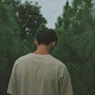 最新铅笔绘画动漫人物男生头像图片