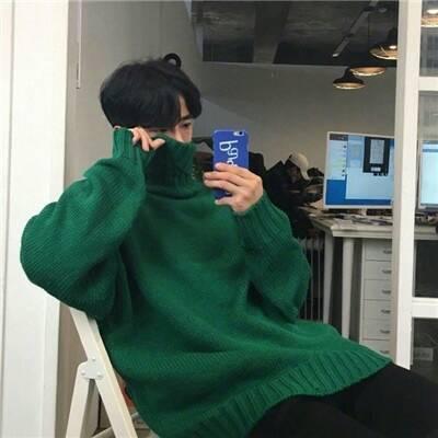 qqqq男生红色头像个性图片