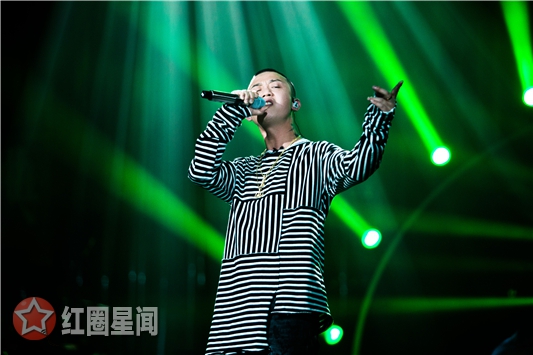 沧海一声笑原唱是谁为什么火 我是歌手gai改编版嗨爆全场图片