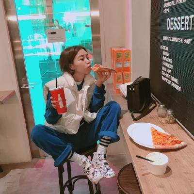 qq闺蜜头像女生三人图片