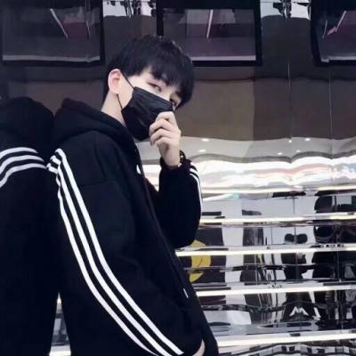 2018最新高清男生头像黑白高冷背影头像大全图片