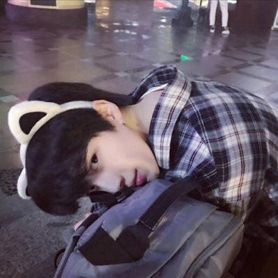 2018最新高清男生头像黑白高冷背影头像大全图片