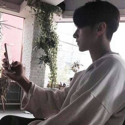超级帅带点颓废的网上超帅的男生头像图片