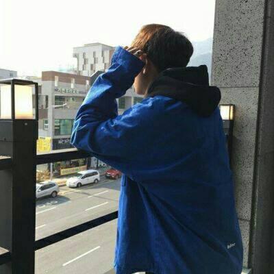 酷一点够霸气的贴吧头像帅气唯美伤感黑白头像男生头像图片