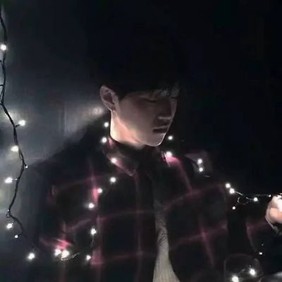 2018最新帅气男生和女生接吻头像大全图片大全图片