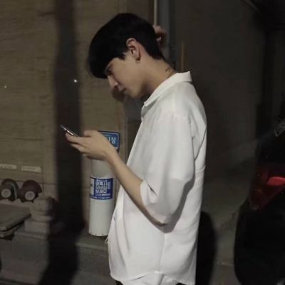 2018最新帅气男生和女生接吻头像大全图片大全图片
