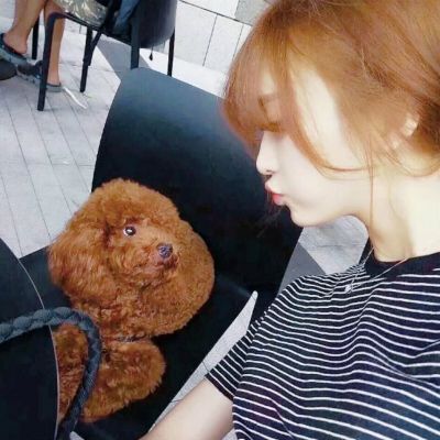 躺着的女生头像个性网图片