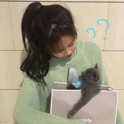 躺着的女生头像个性网图片