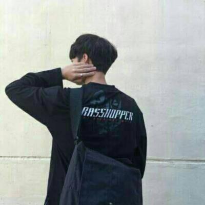 2018最新陌陌男生头像带字头像大全图片
