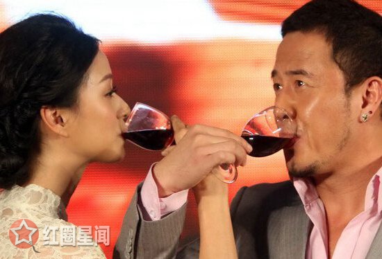 杨坤老婆白雪个人资料 杨坤为什么不结婚呢图片