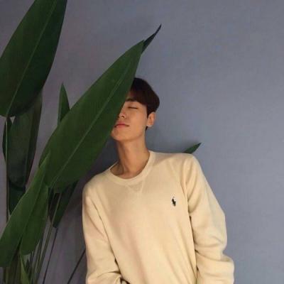 最新高清qq头像男生亲吻头像图片
