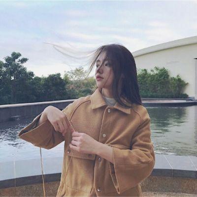 动漫背影霸气女生头像图片