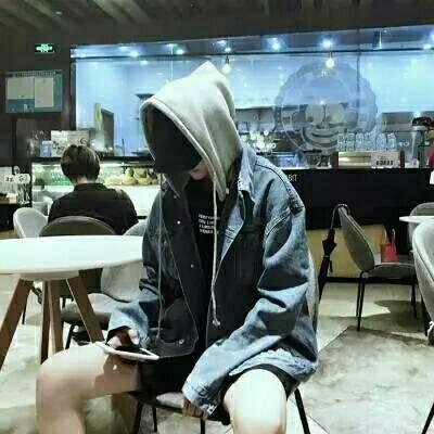 2018超好看的qq头像最潮流的男生头像图片