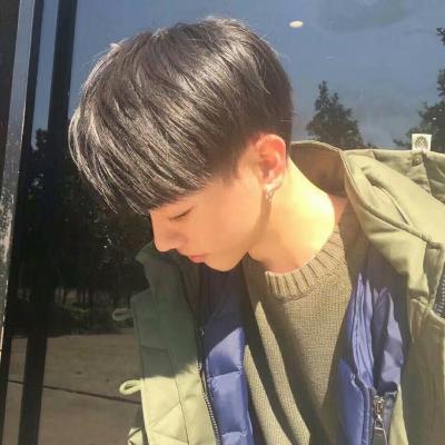 2018超好看的qq头像最潮流的男生头像图片