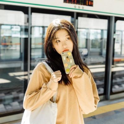 qq头像侧面女生头像图片