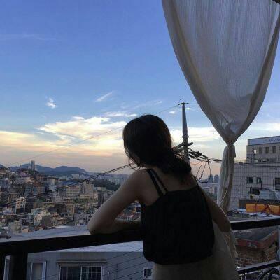 不漏头的头像女生头像