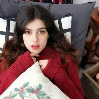 QQ特别好看的女生头像图片