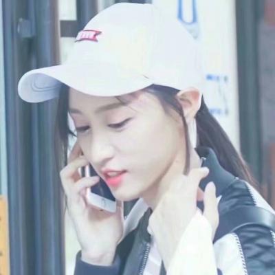 qq头像女生唯美侧颜图片