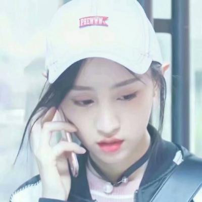qq头像女生唯美侧颜图片