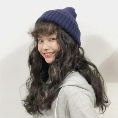 女生黑色衣服高冷头像图片