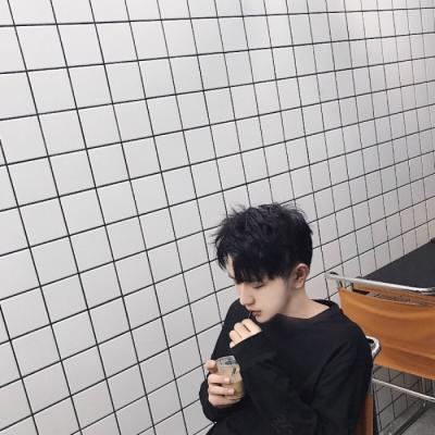 帅气有型微信头像男生刘恺威图片