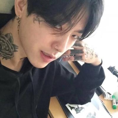 潮男小鲜肉微博头像非主流个性超a的头像霸气十足男生图片