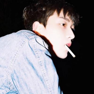 清新干净的贴吧头像适合00后帅气刘姓氏头像带字图片 男生抖音图片