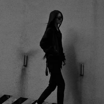 气质女生侧脸背影头像图片