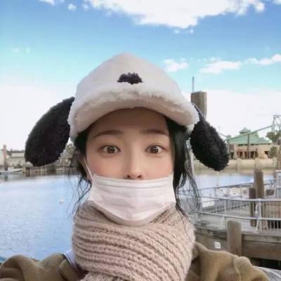 头像漫画女生短发女生图片