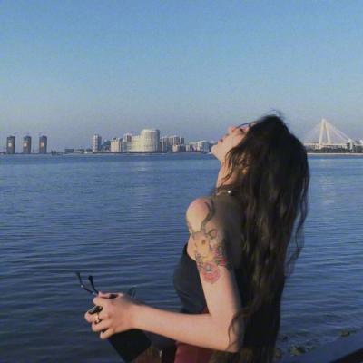 适合女生用的失恋头像图片