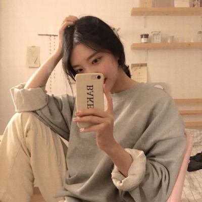 高冷墨镜女神头像女生图片